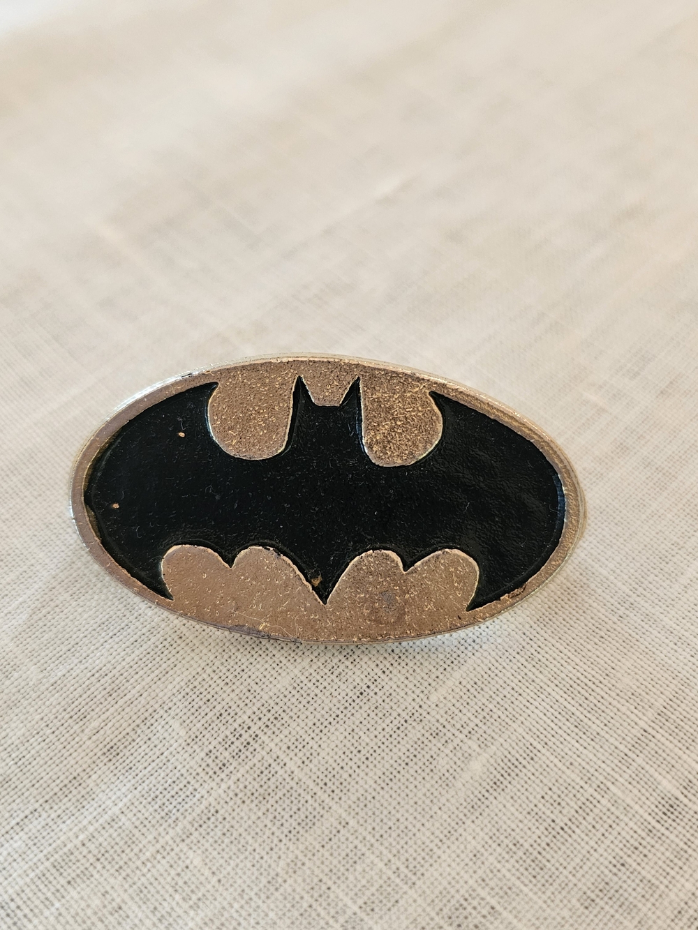 Vintage 89 DC Comics Batman Gold & Black Oval Metal Pin Double Butterfly Clutch